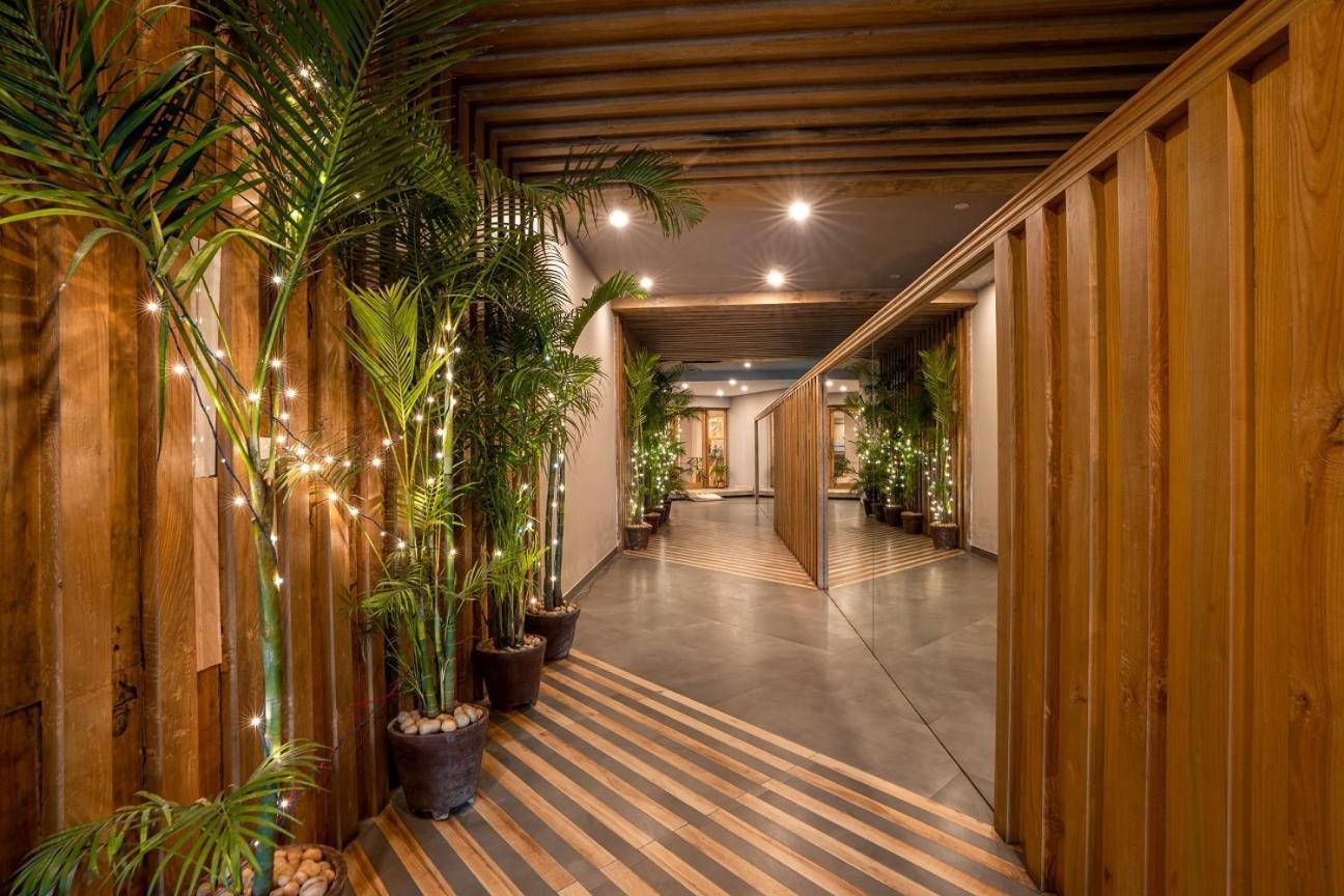 Hotel The Presidency Bhubaneswar Exterior foto